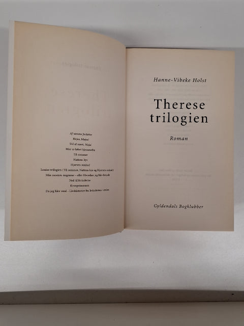 Hanne-Vibeke Holst THRESE-TRILOGIEN
